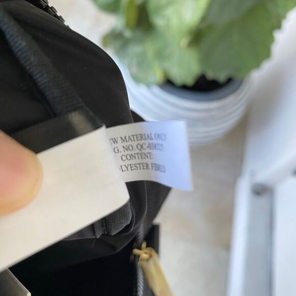 Last 1‼️ NWT MARC JACOBS M0011326 QUILTED COSMETIC CASE - Picture 8 of 13